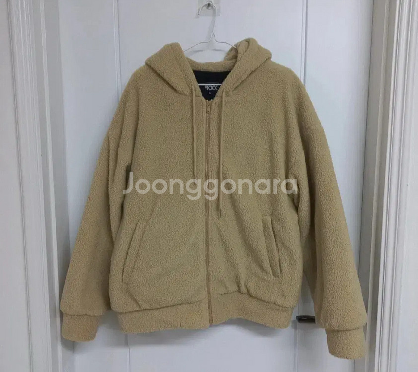 새상품 뽀글이 후드 집업--0