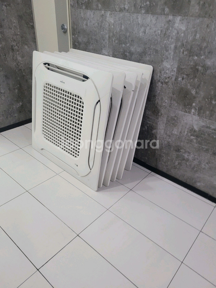 lg 천장형 에어컨팝니다--0