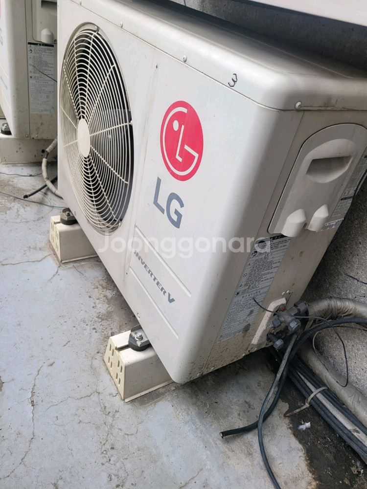 lg 천장형 에어컨팝니다--3