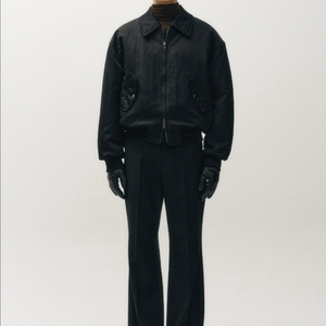 노이어 헤비 나일론 패디드 크롭 블루종 50