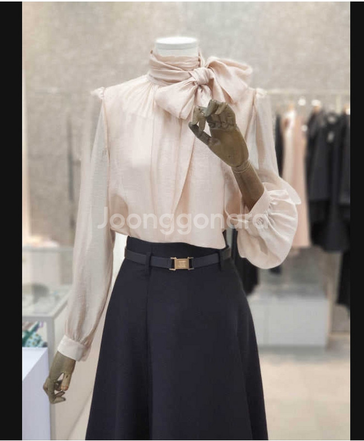 지고트 리본 블라우스--4