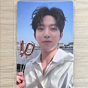 데이식스 도운 10주년 피어텐 4만원 포카