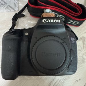 캐논 EOS 7D DSLR 카메라