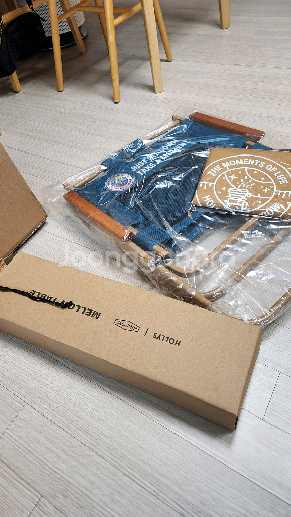 캠핑테이블 의자 랜턴--2