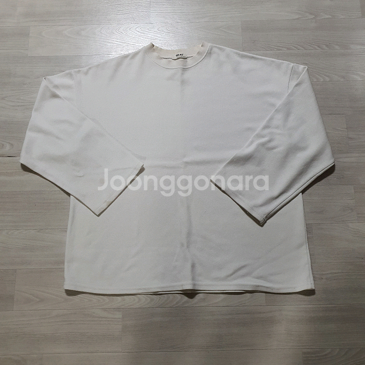 화이트 레터링 긴팔 맨투맨 티셔츠 라운드넥 흰색 문구 스웨트셔츠--1