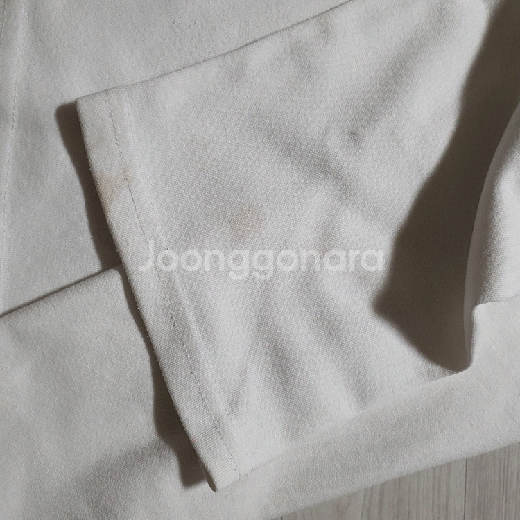 화이트 레터링 긴팔 맨투맨 티셔츠 라운드넥 흰색 문구 스웨트셔츠--2