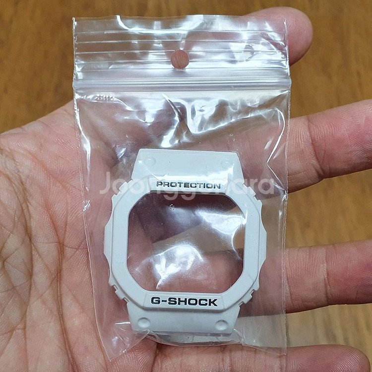 [OS] 지샥 에릭헤이즈 콜라보 25주년 한정판 DW-5600EH 새제품--4