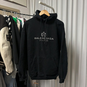 발렌시아가 크라운 후드티 xs사이즈