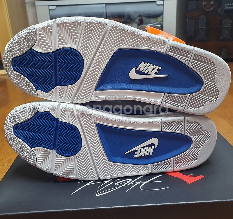 [295] 조던 4 인더스트리얼 블루 새제품 정가보다 싸게 팝니다. 조던4 레트로 인더스트리얼 블루--4