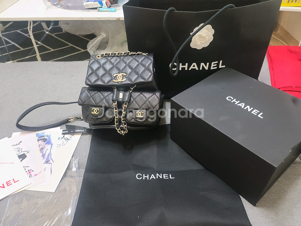 샤넬 듀마백팩--1