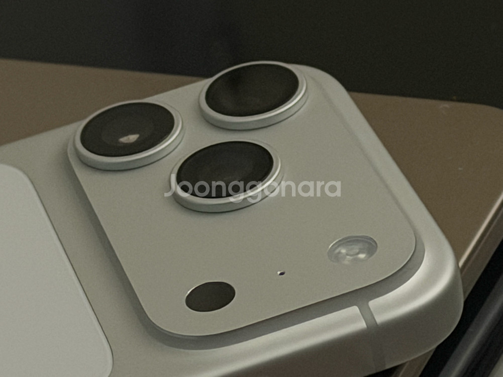 아이폰 17프로 자급제 1TB 애플케어--1