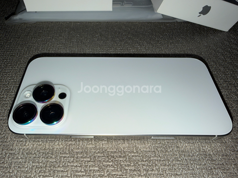 아이폰 16 프로맥스 화이트 512G 초S급 팝니다--3