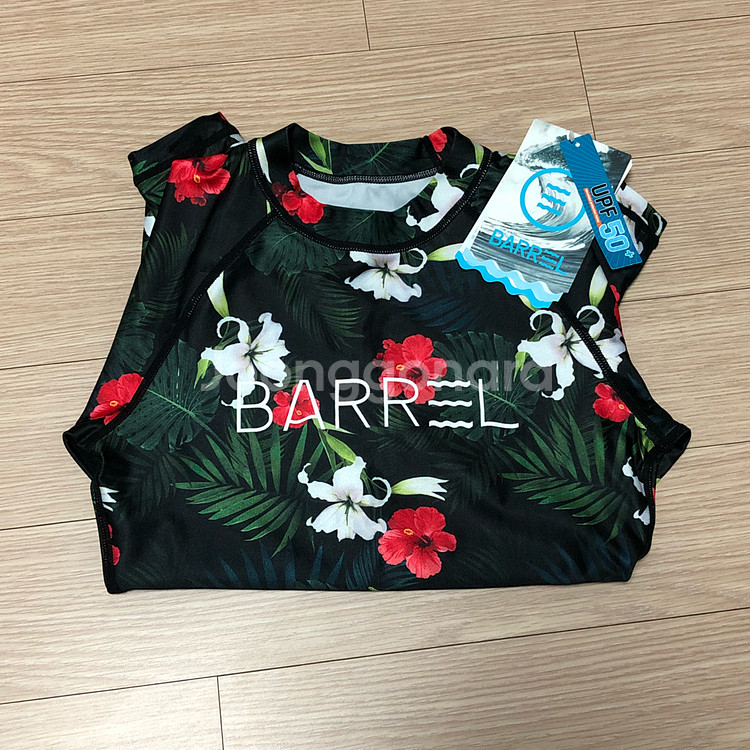 배럴 래쉬가드 상의 xs--0