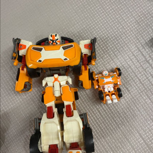 또봇 에볼루션X 팝니다 택배비포함 이미지