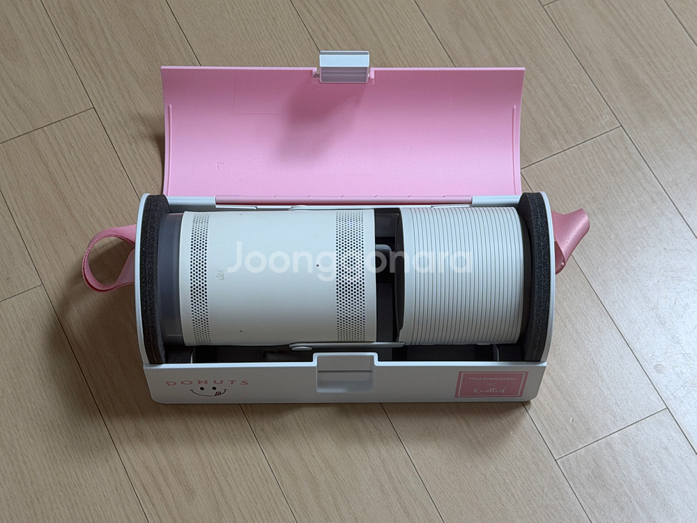 삼성 더프리스타일 빔프로젝터+배터리/노티드 한정판케이스 팝니다--0