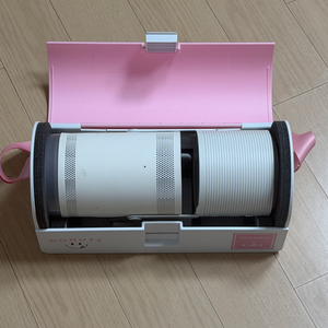 삼성 더프리스타일 빔프로젝터+배터리/노티드 한정판케이스 팝니다