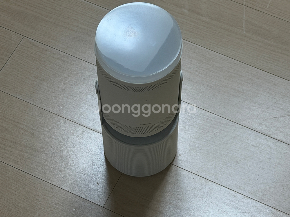 삼성 더프리스타일 빔프로젝터+배터리/노티드 한정판케이스 팝니다--1