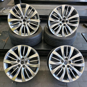 제네시스 G80 DH 19인치 정품 휠 세트 팔아요