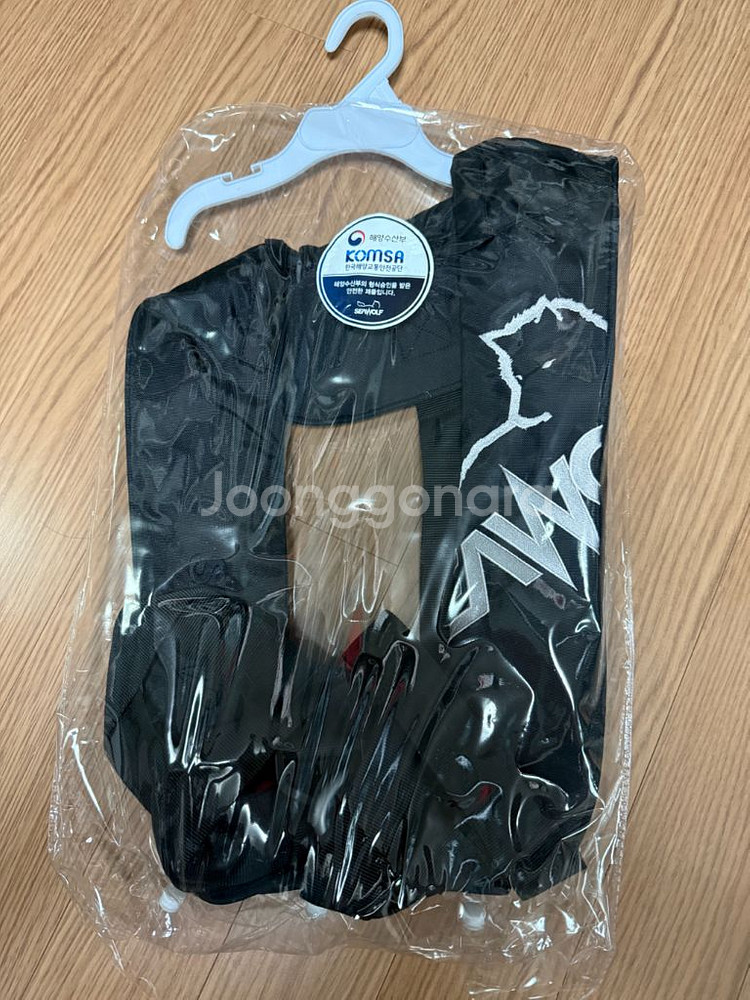 선상용 자동팽창식 구명조끼 쌔거팝니다.--0