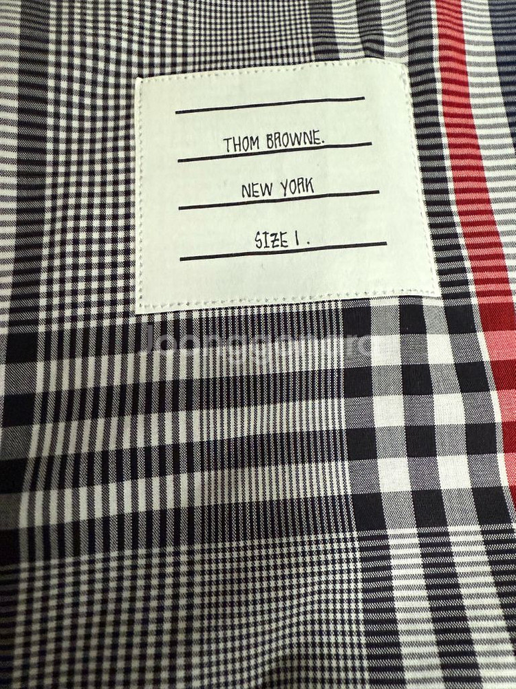 톰브라운 클래식 포플린 셔츠 새상품급 팝니다.--3