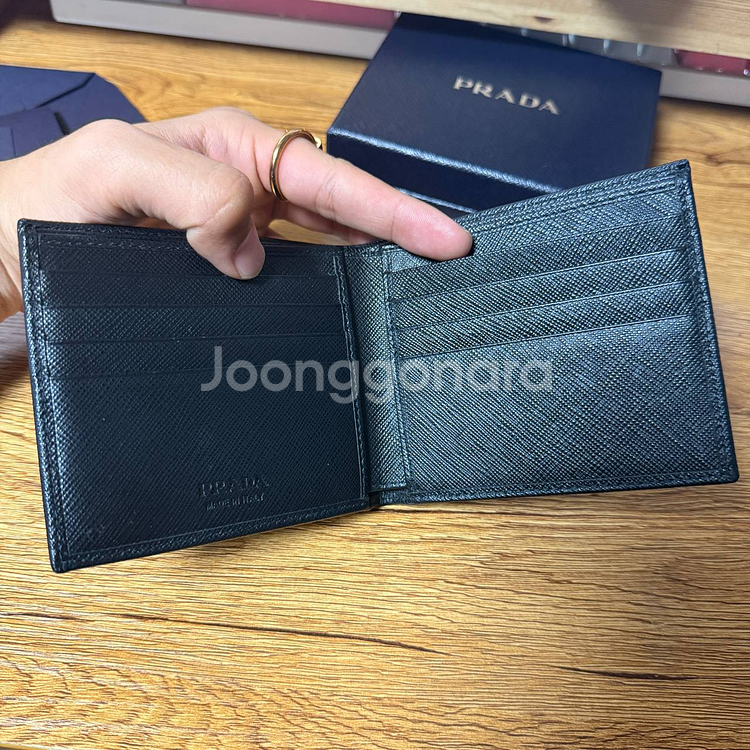 프라다 사피아노 반지갑 풀구성--3