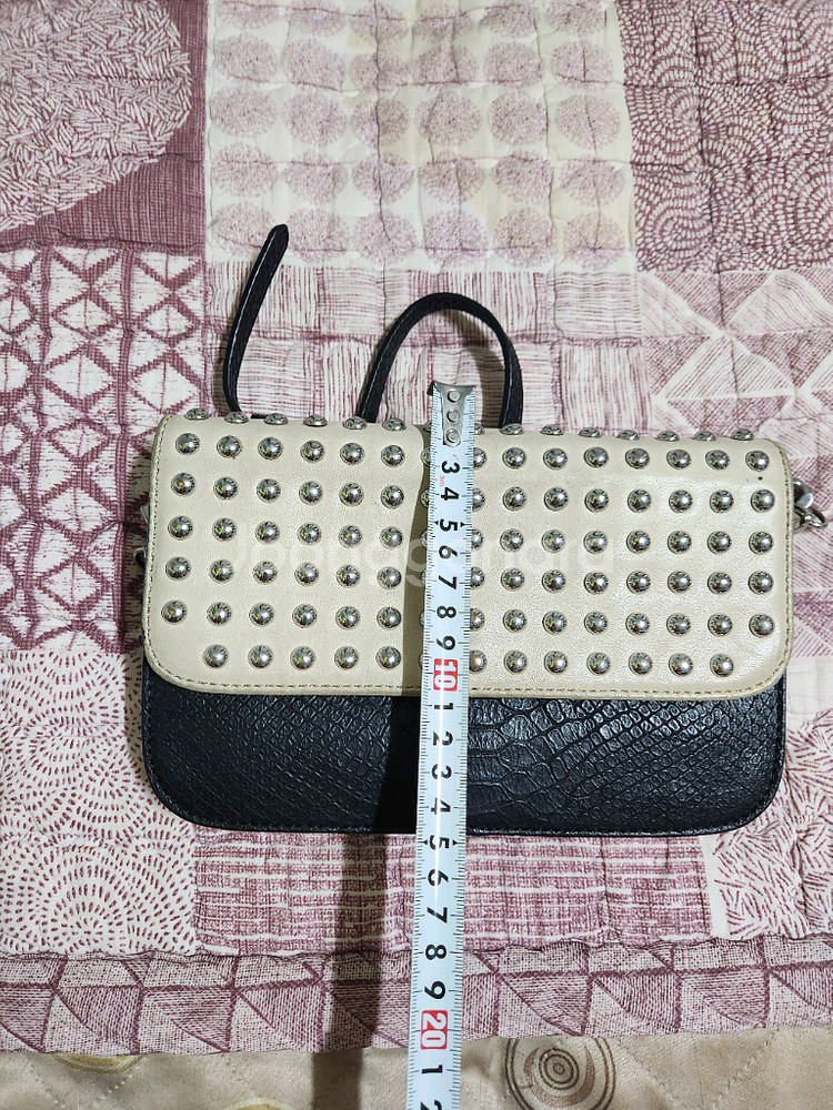 스터드 체인백--5