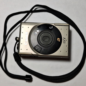 캐논 IXY 1세대 APS 필름카메라 빈티지 레트로 로모 인테리어 앤틱 엔틱 수집