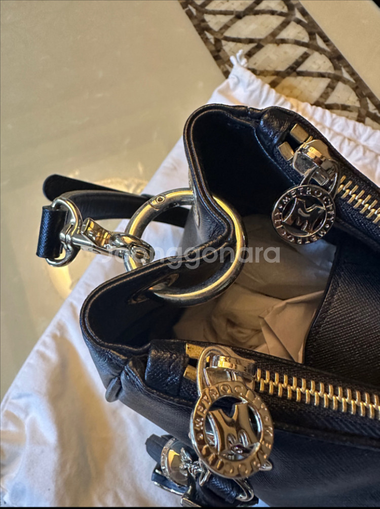 메트로시티 블랙 핸드백 여자가방--5