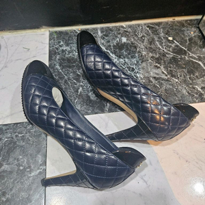 퀼팅 퀼팅 펌프스 샤넬 정품37. 국내240