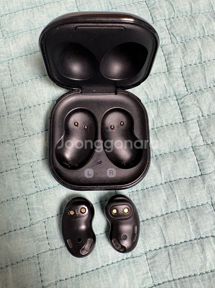 갤럭시버즈 라이브 블랙--2