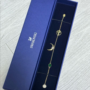 스와로브스키 팔찌