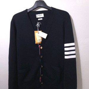 [새상품급,3] 톰브라운 밀라노스티치 금장 가디건