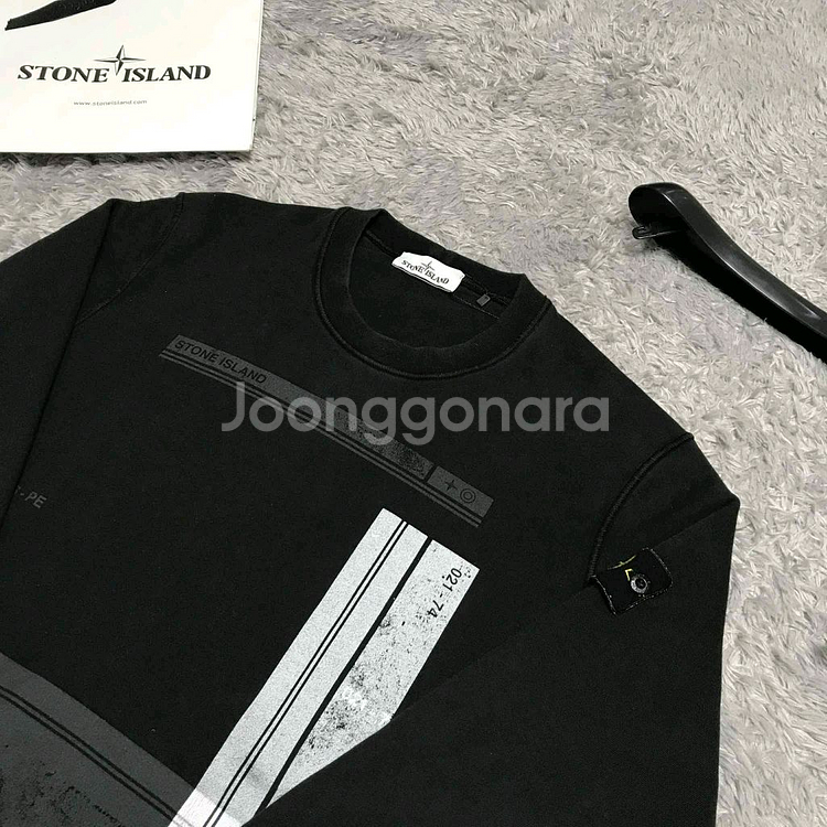 [클로젯][L][백화점판]스톤아일랜드 맨투맨--1