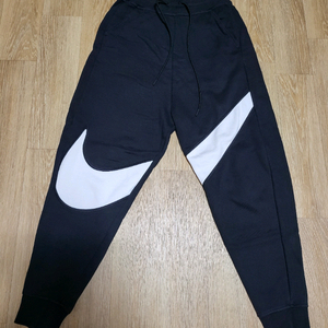 남녀공용 나이키 스우시 조거팬츠 트레이닝바지 츄리닝바지
