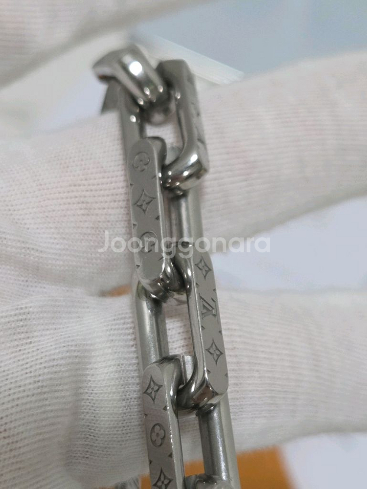 루이비통 버질아블로 모노그램 팔찌 M Size--5