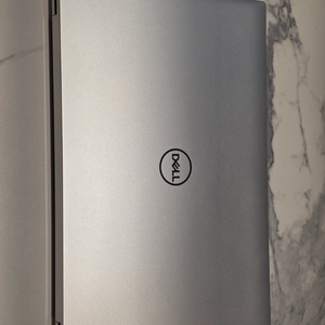 Dell XPS 17 9720 최고급 노트북 신품급 (워런티 26년 2월)