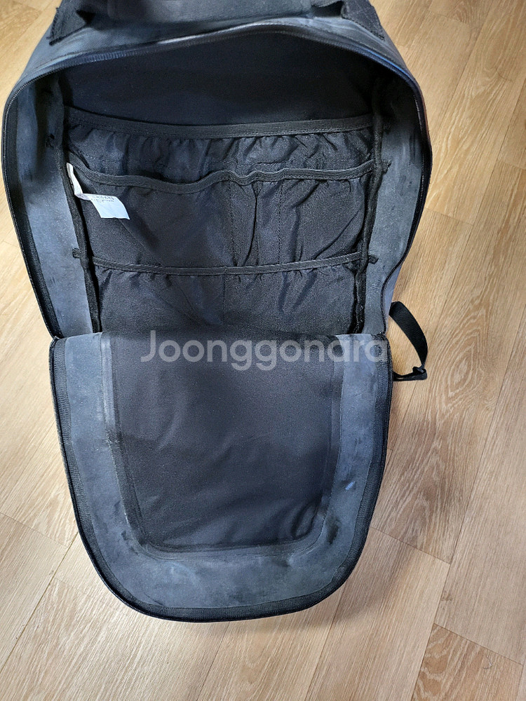 남녀공용 나이키 에어조던 백팩가방 팝니다--4