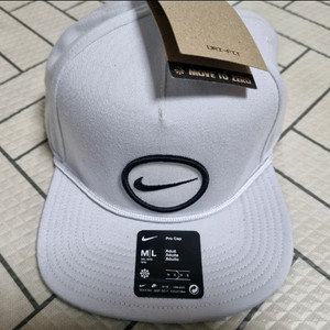 나이키골프 에어로빌 레트로72 스냅백 모자 블랙색상 새상품 ML 사이즈