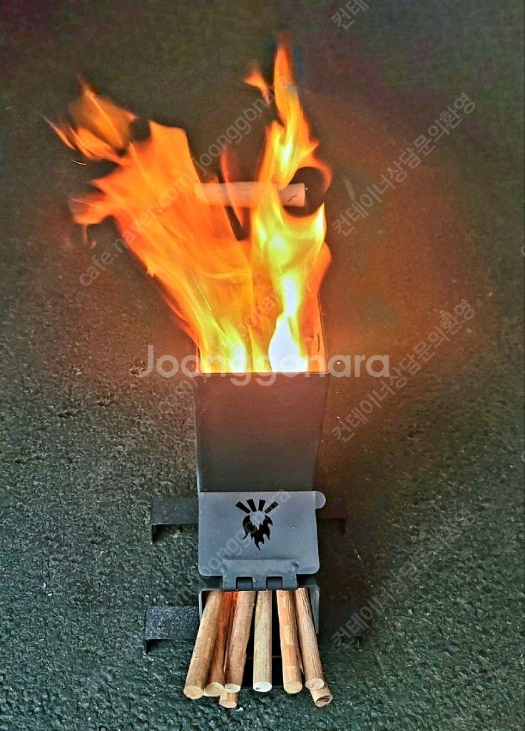 화력좋고 오래 타는 캠핑용 장작 10kg 택비포함 1만원에 팝니다--3