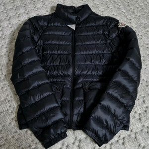 몽클레어 란스 보내요 이미지