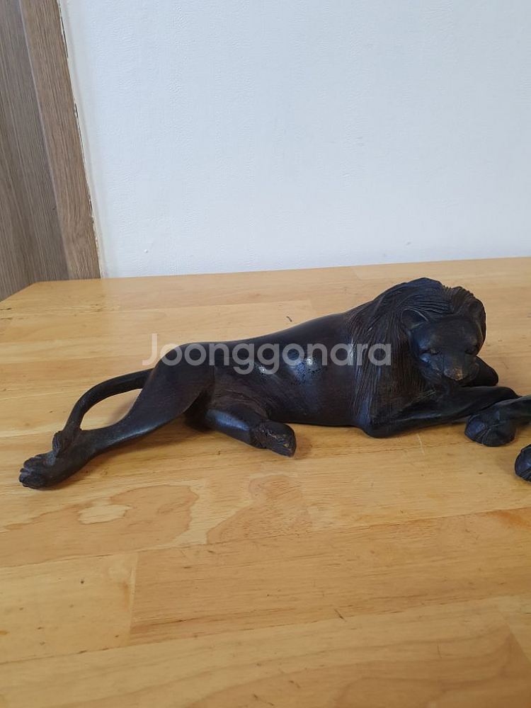 흑단나무 조각상--2