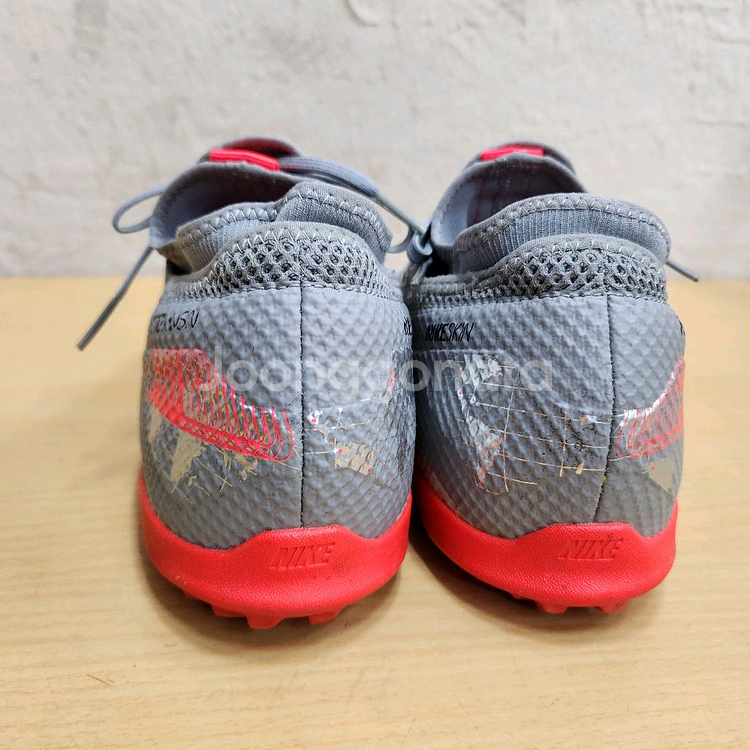 나이키 팬텀 GX 엘리트 AG-Pro 축구화--5