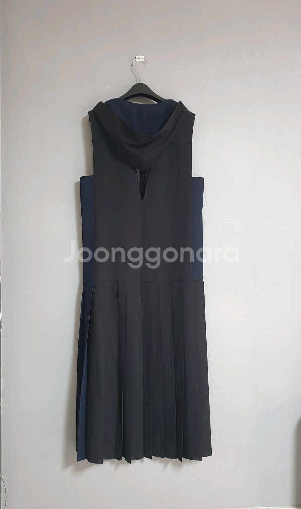 럭키슈에뜨 후드 원피스--2