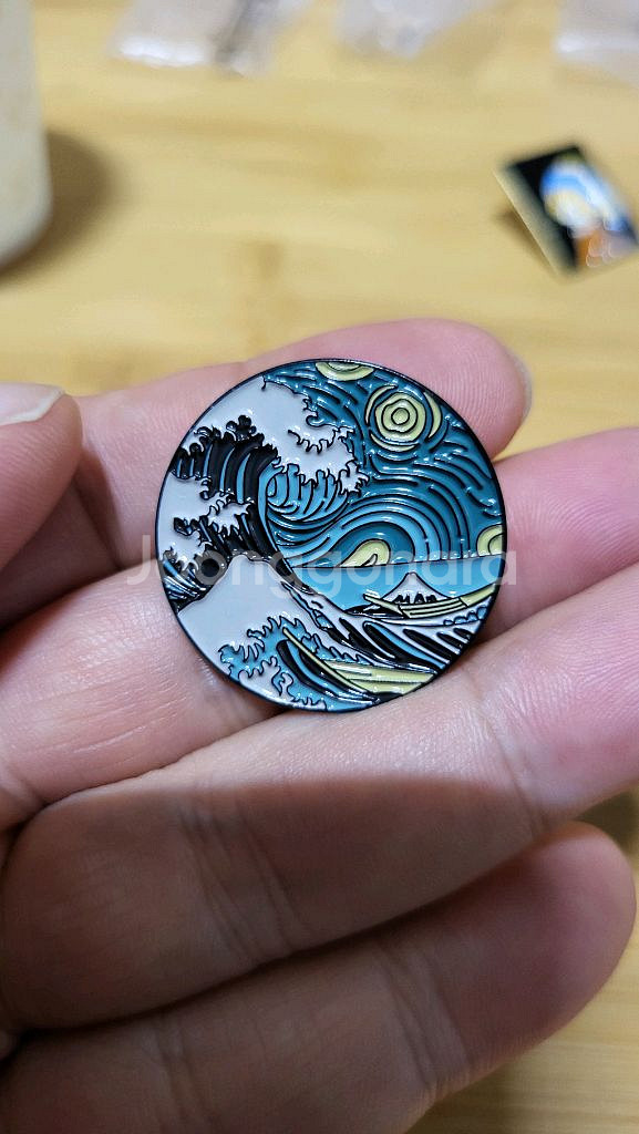 새상품) 명화 패러디 금속뱃지 6종 일괄--6