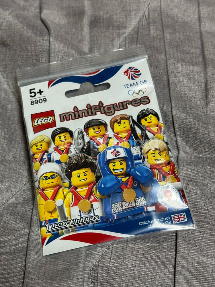 레고 8909 런던 올림픽 미니피규어 세트--2