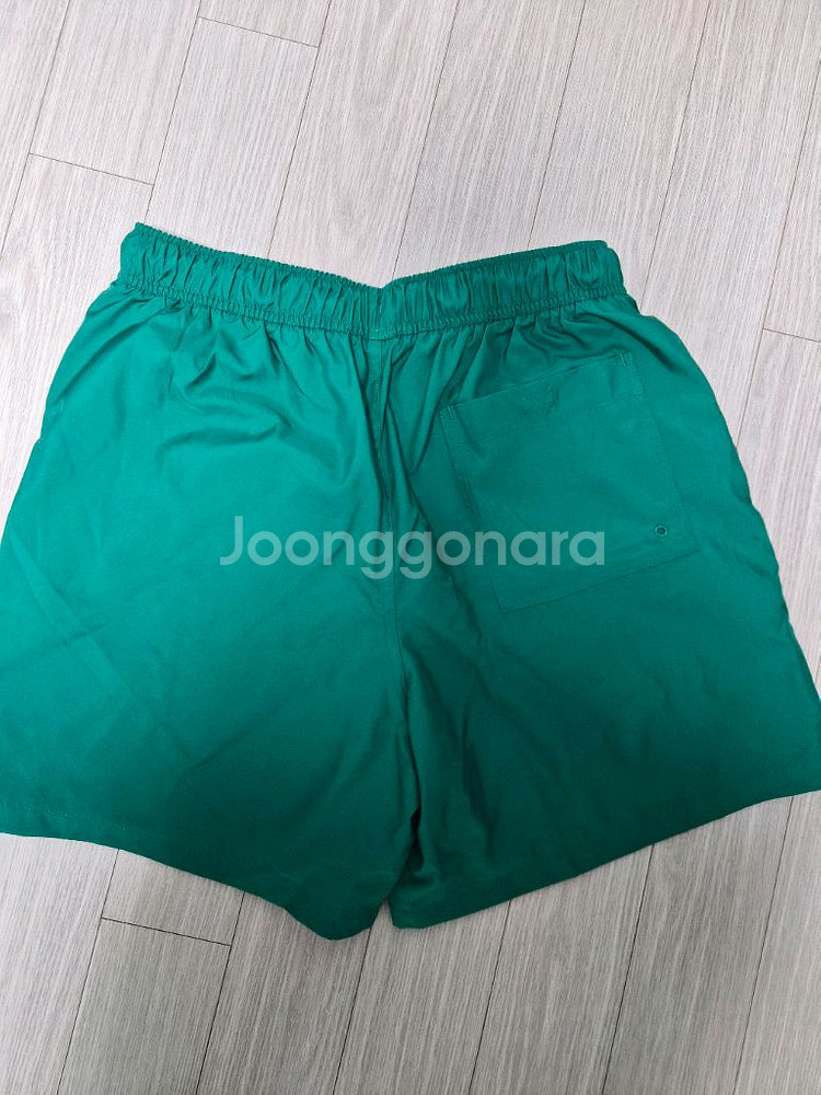 나이키 초록색 우븐 쇼츠 반바지--1