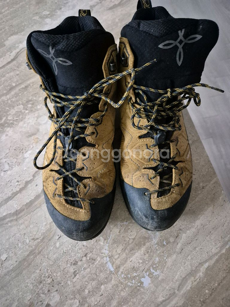 몬츄라 등산화250--0