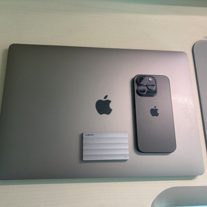 아이폰 15 프로 1tb& 맥북프로 16 2019 터치바 2tb