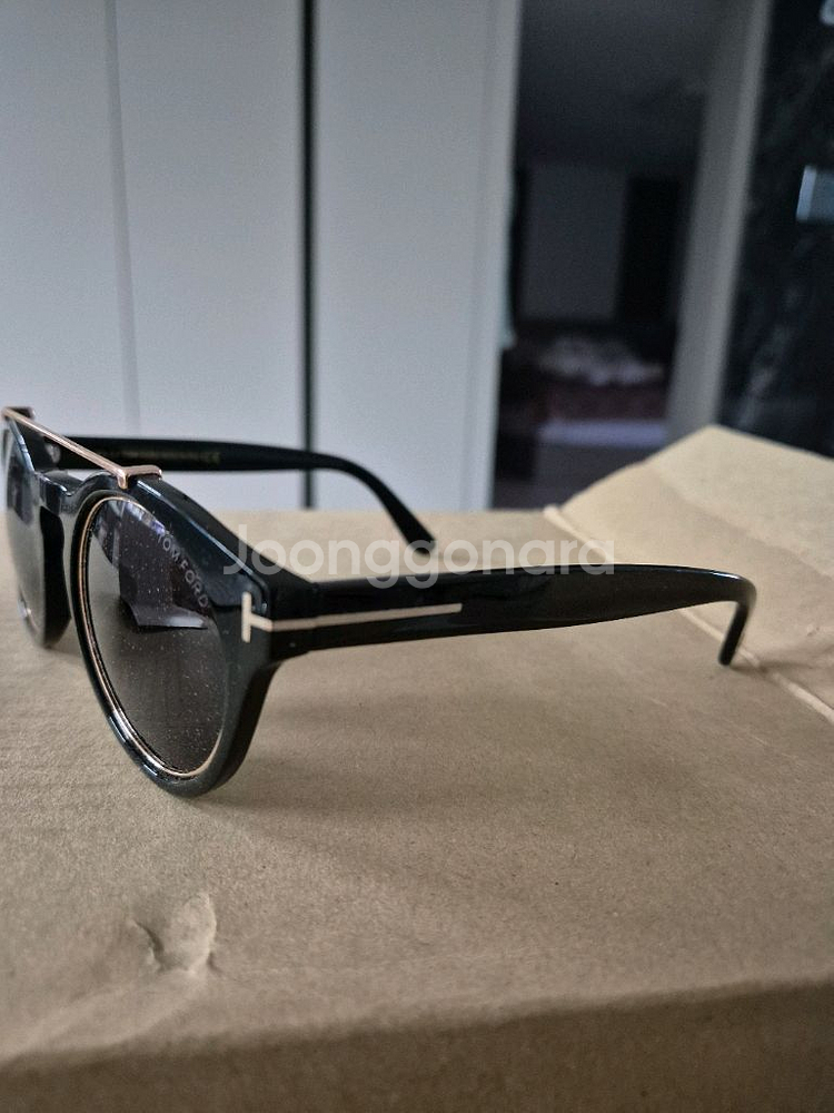 톰포드 선그라스--1