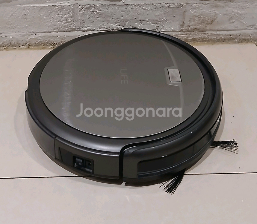 [로봇청소기] 무선 청소기 팝니다--4